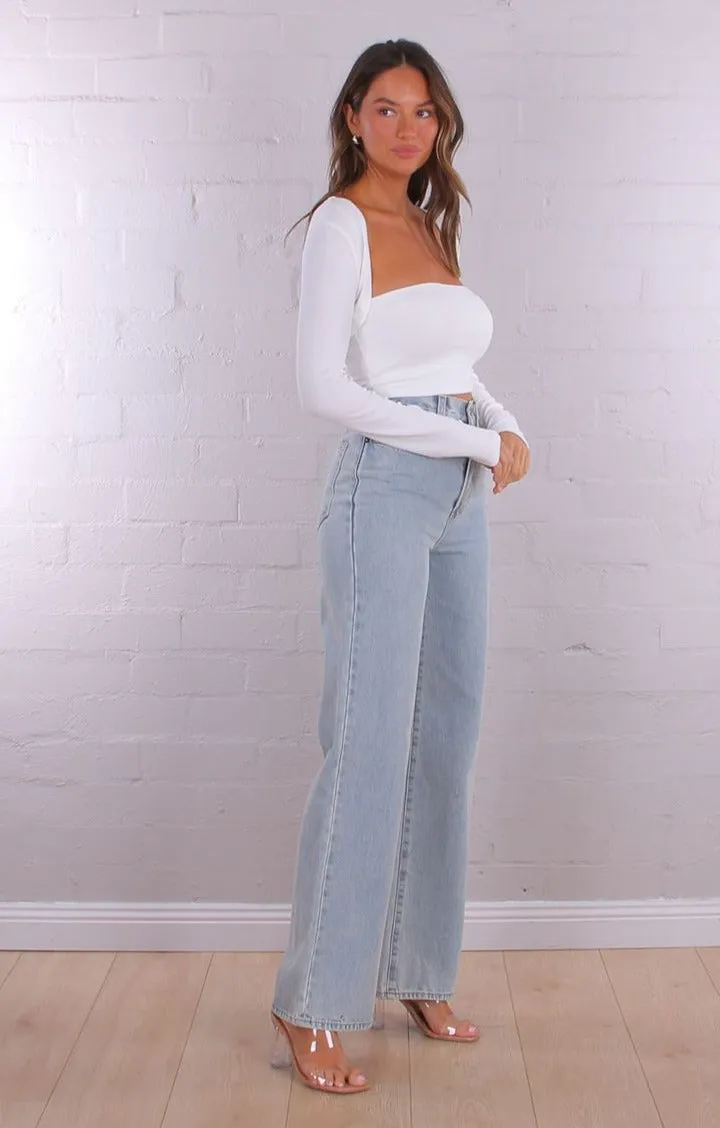 Jolie Wide Leg Jeans