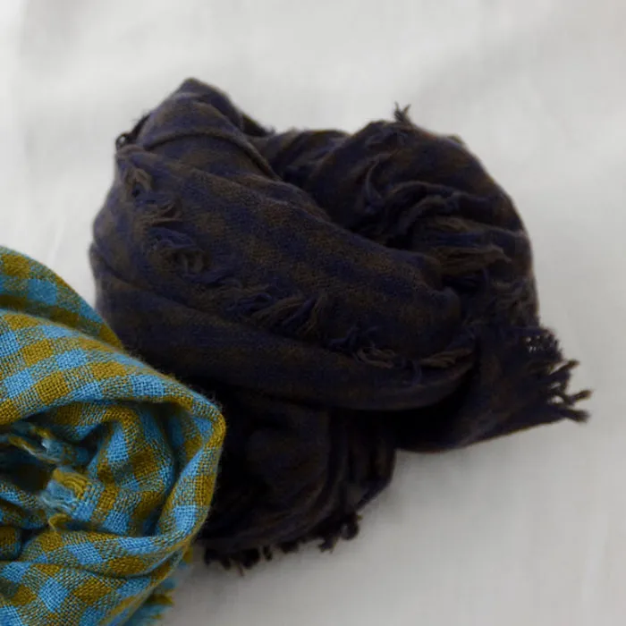 Makié Woman Cashmere Scarf Blue And Brown Checks