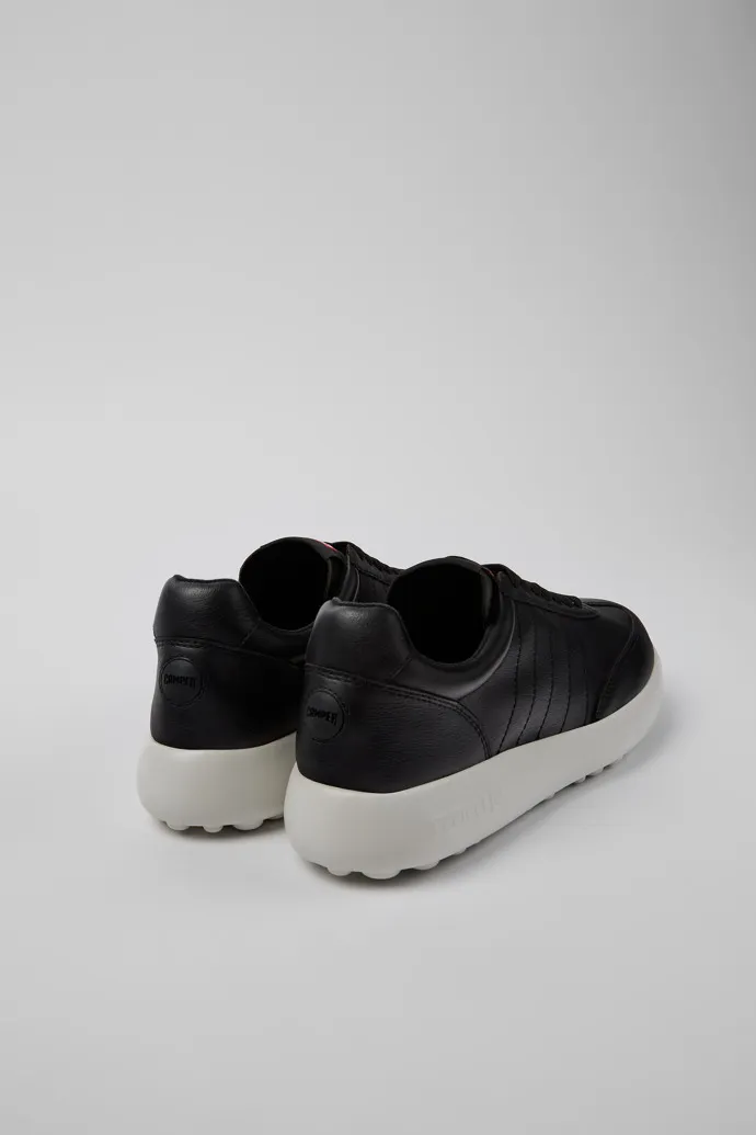 Pelotas Xlite Black Sneaker for Women