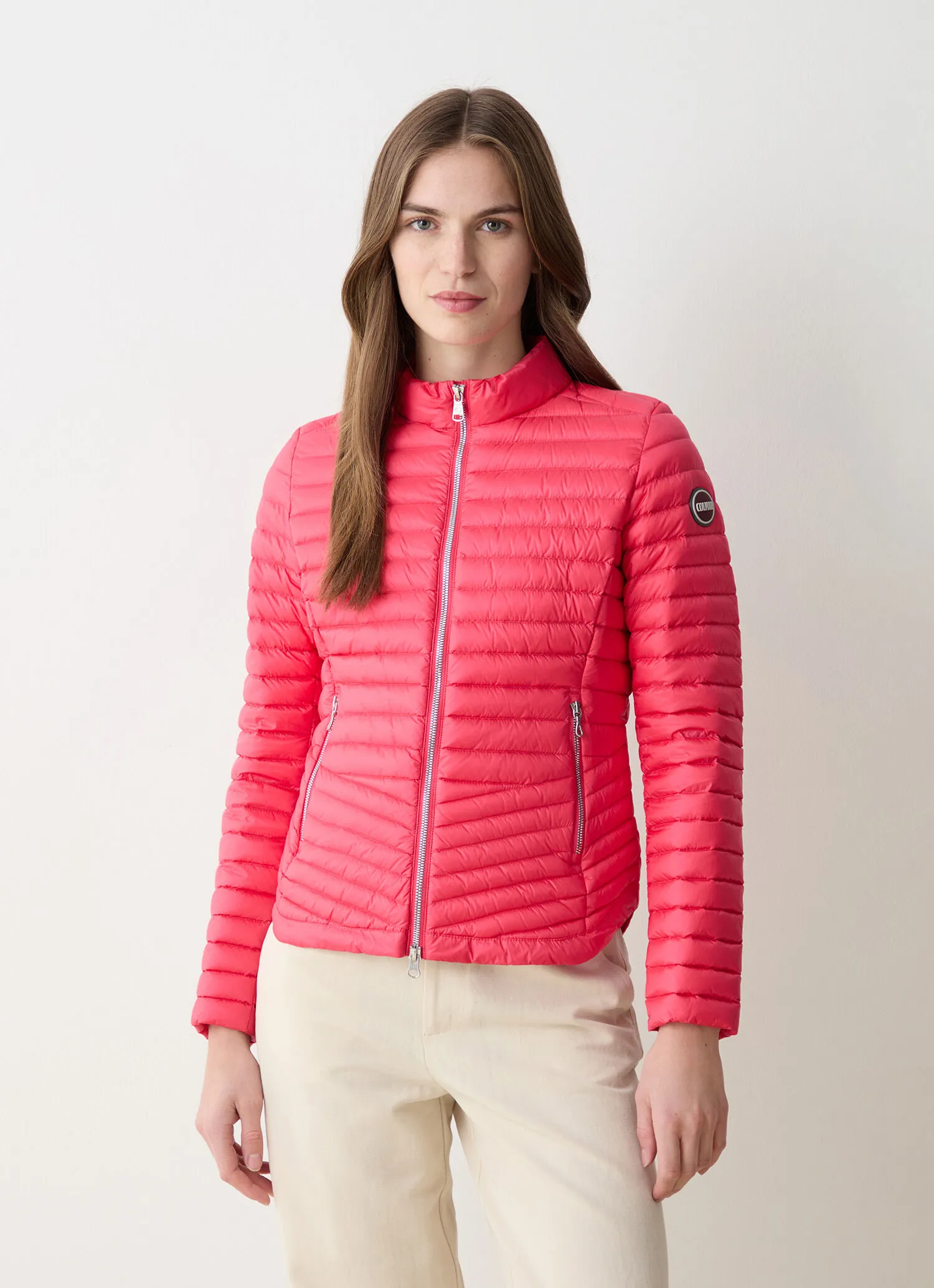 Rounded hem down jacket-