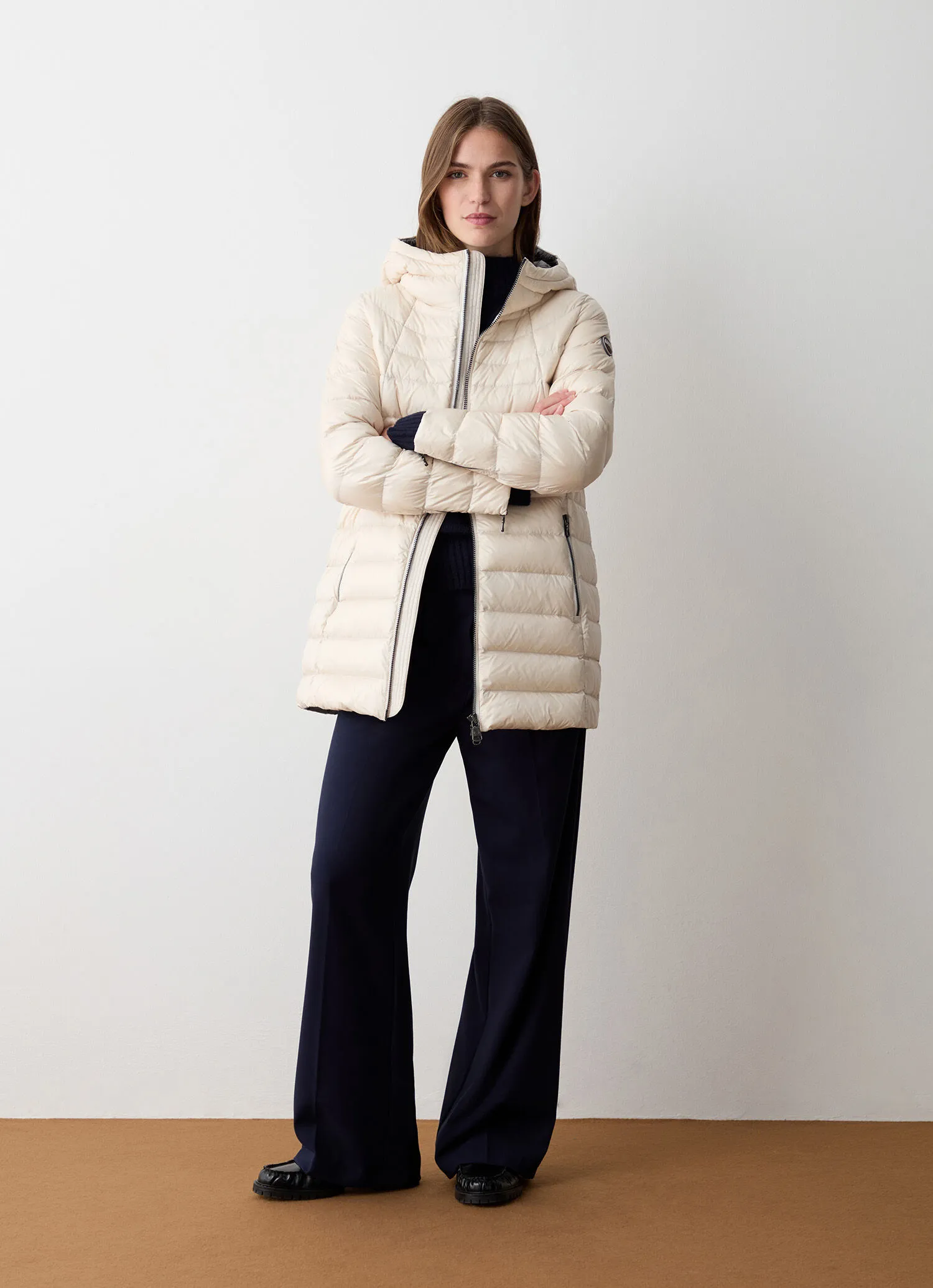 Slightly A-line down jacket-